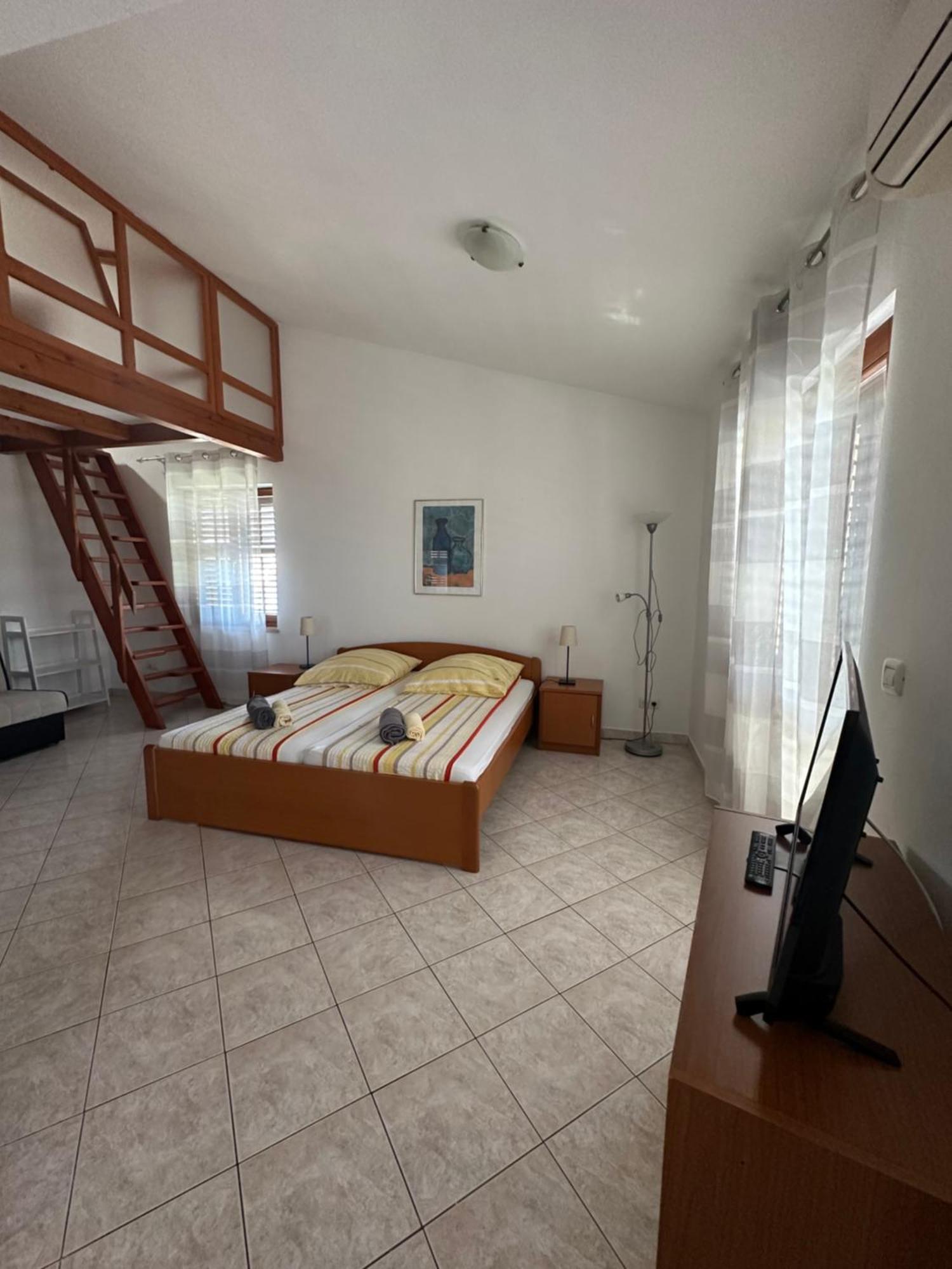 PUY Apartment Mira מראה חיצוני תמונה