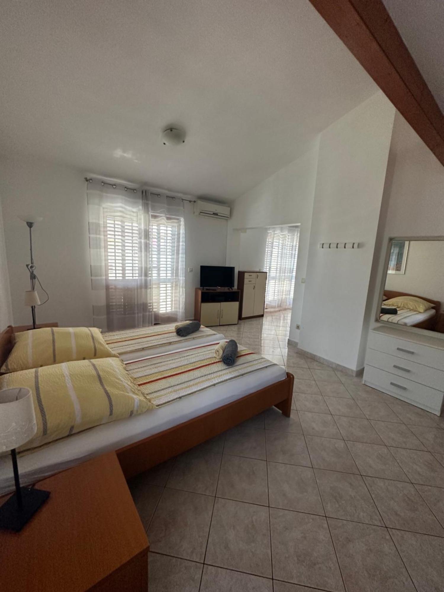 PUY Apartment Mira מראה חיצוני תמונה