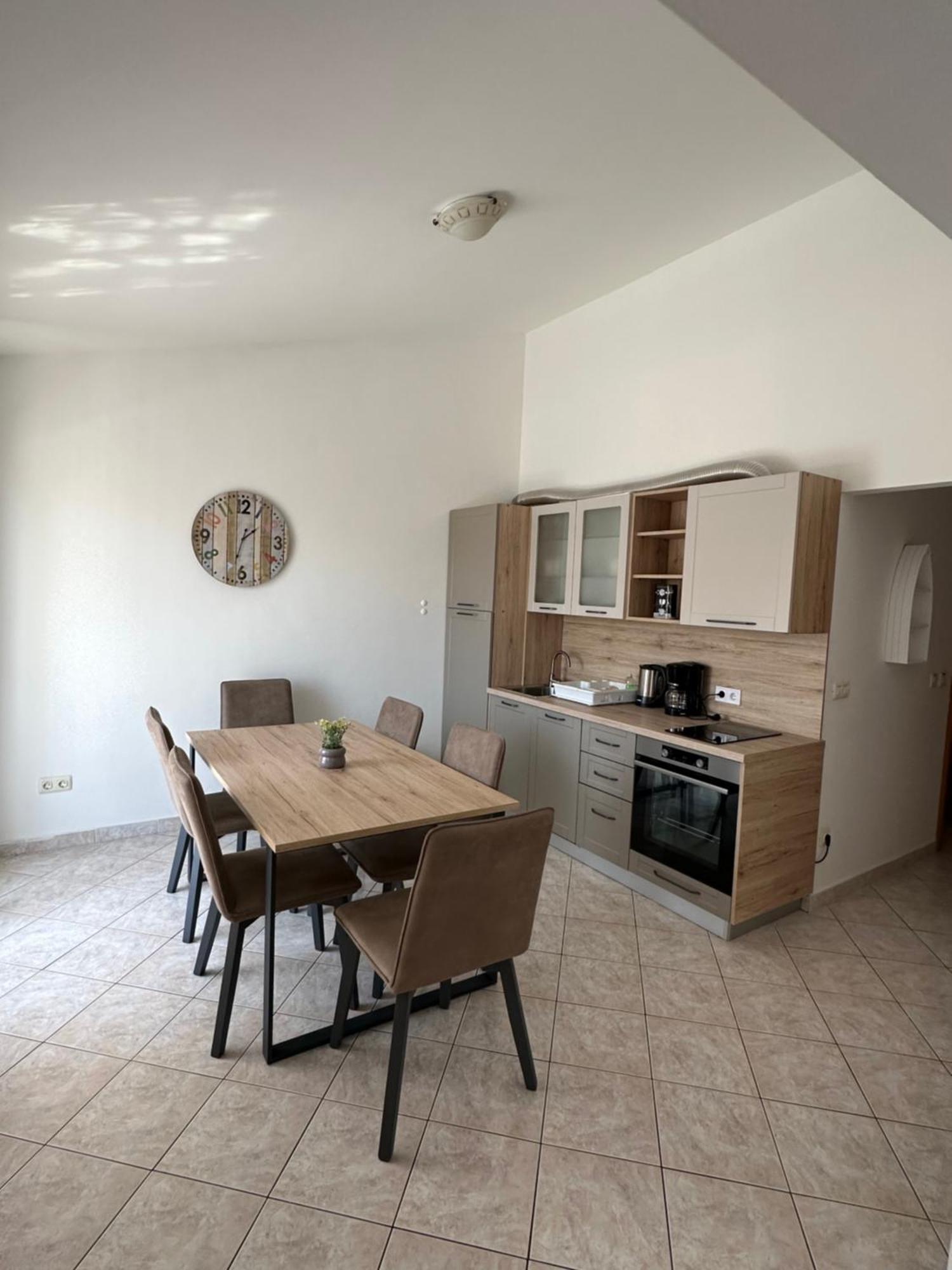 PUY Apartment Mira מראה חיצוני תמונה